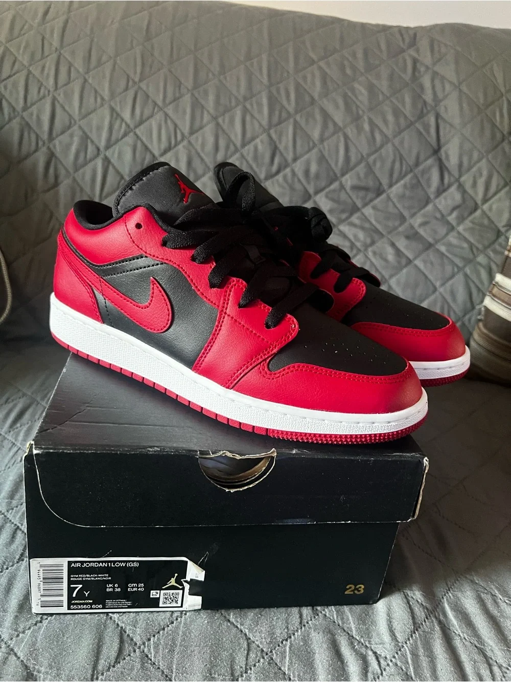 Nike Air Jordan 1 Low - Red and Black